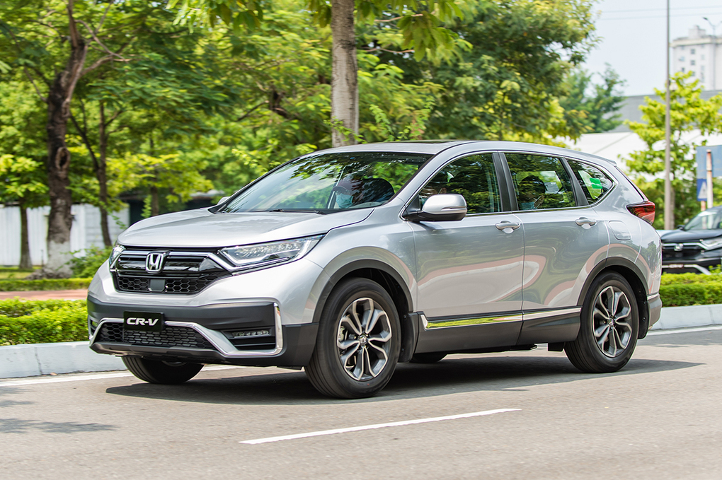 Mua Honda CR-V trong tháng 9/2023 nhận ngay khuyến mãi tiền mặt trị giá 150 triệu. Liên hệ đại lý Honda Ô tô Khánh Hòa - Nha Trang | Hotline 0905 254 255