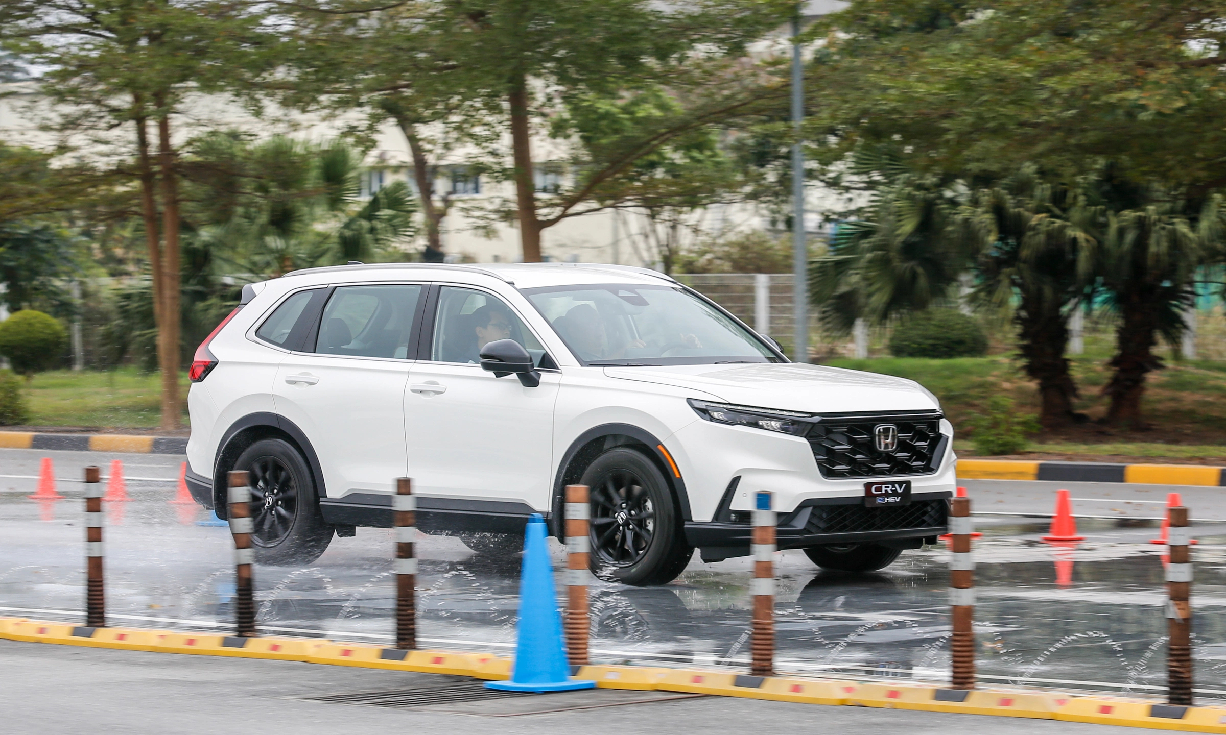 Công nghệ Hybrid Honda CR-V e:HEV | Honda Ô tô Khánh Hòa - Nha Trang | Hotline 0905 254 255